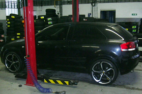 Dílna pneuservisu Pavel Záruba Pneuservis Pavel Záruba - dílna